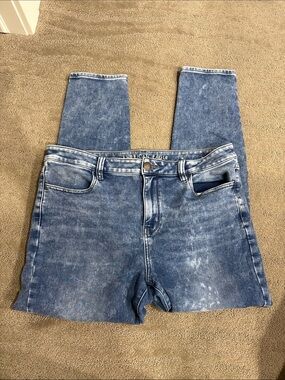American Eagle Outfitters Light Blue Skinny Jeans